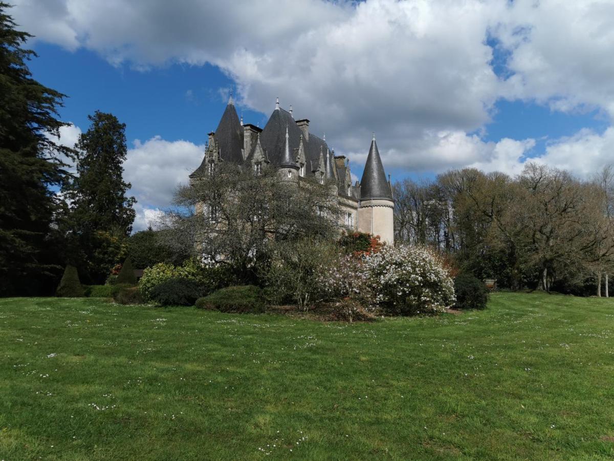 Hotel Chateau De Launay Guen Plémet Exterior foto