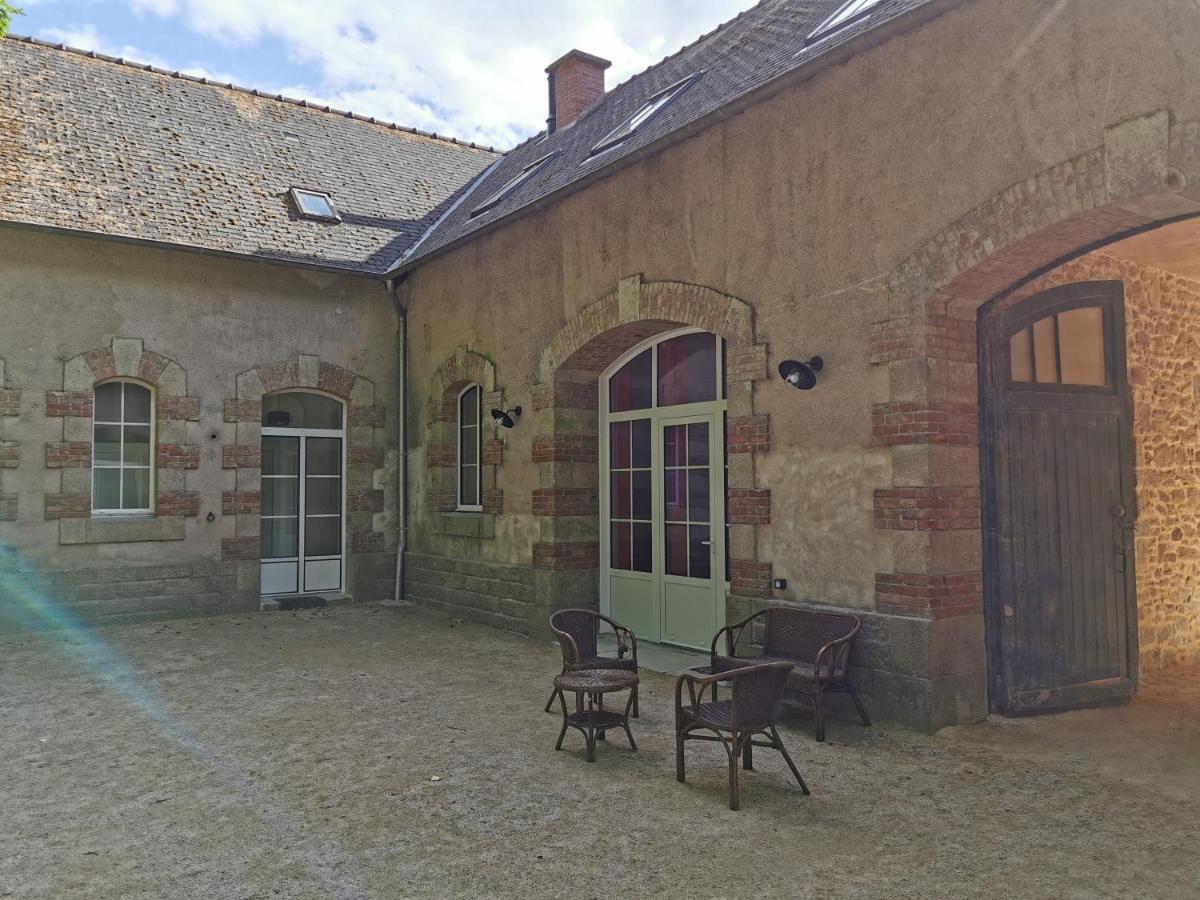 Hotel Chateau De Launay Guen Plémet Exterior foto